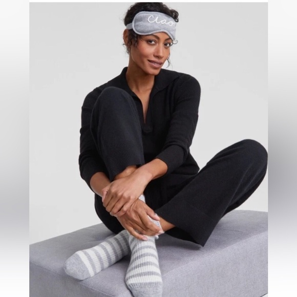 NEW Women's Boxed Charter Club Cashmere Sleep Set Mask & Socks Vanilla Ice NWT - Picture 3 of 5